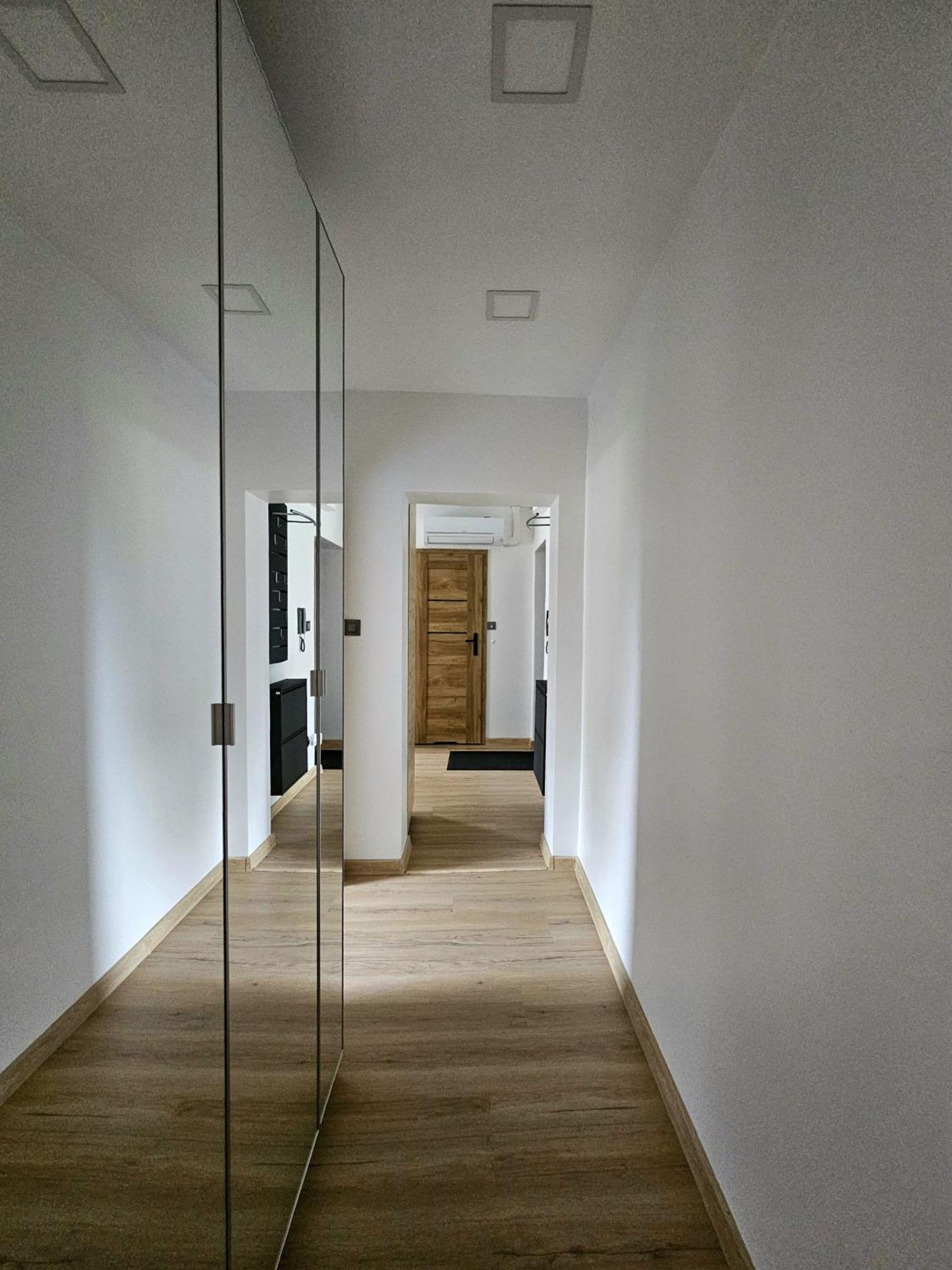 Apartament Radiostacja III Z Ogrodkiem, Parking Free Gliwice Dış mekan fotoğraf