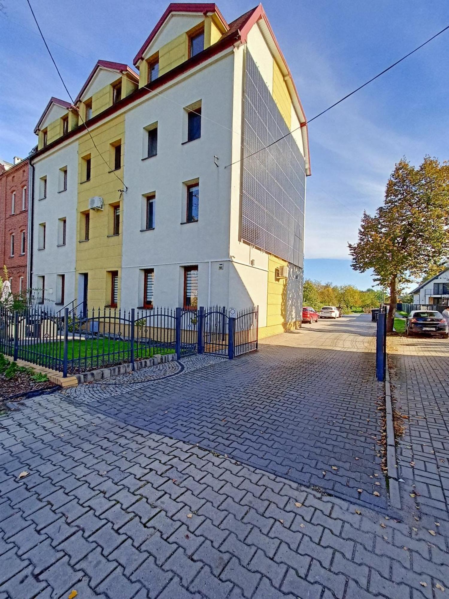 Apartament Radiostacja III Z Ogrodkiem, Parking Free Gliwice Dış mekan fotoğraf